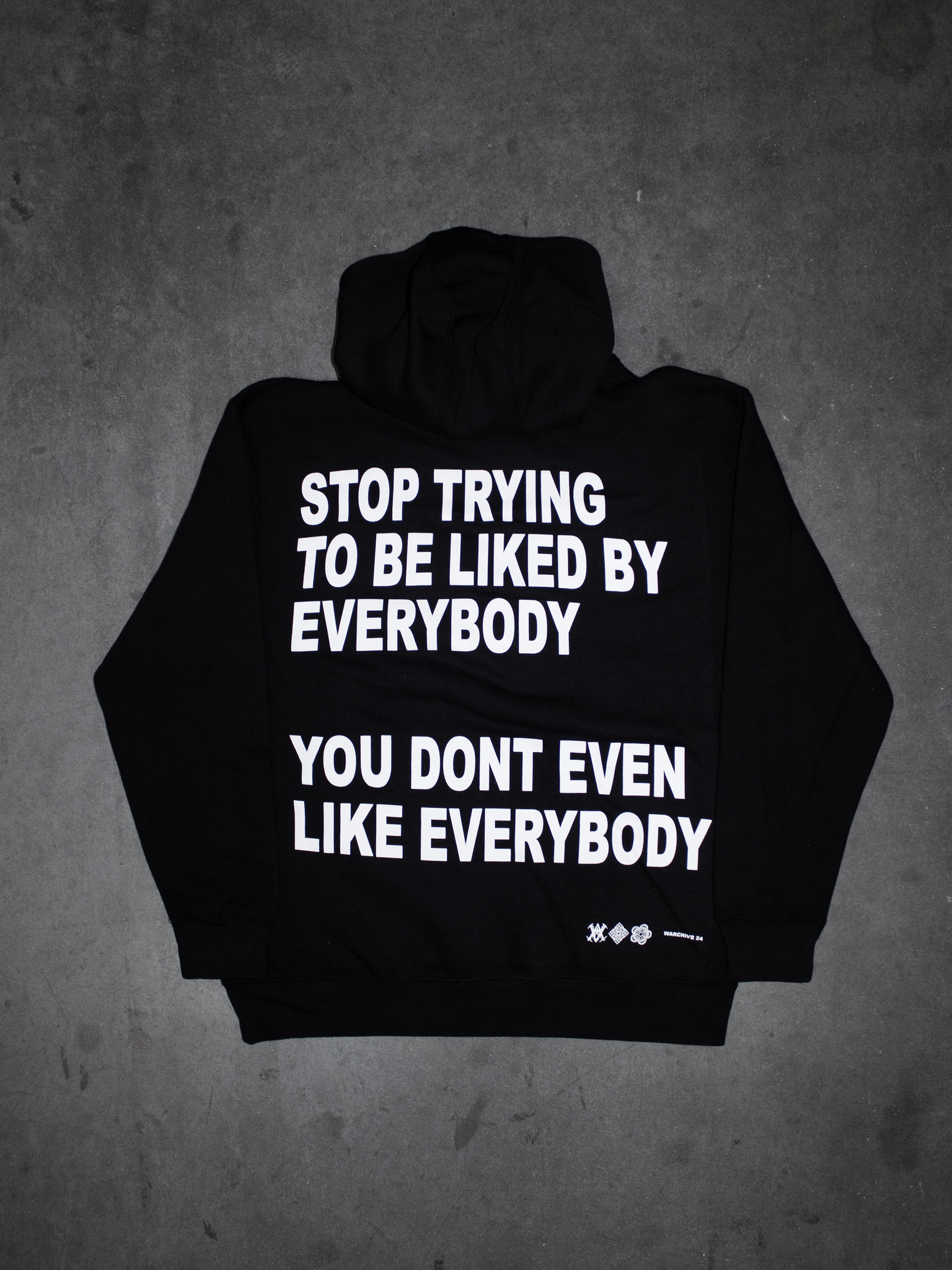 EVERYBODY HOODIE